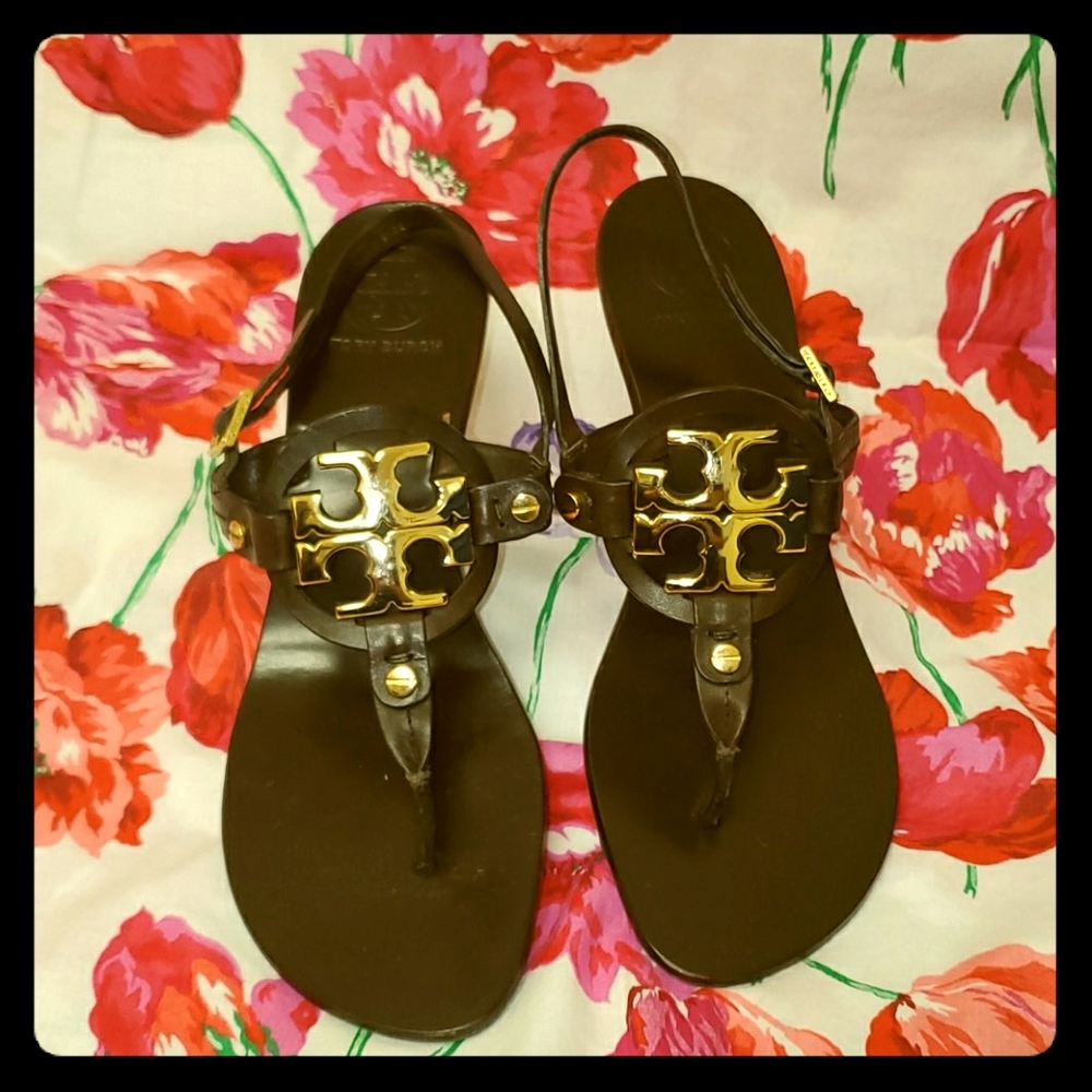 Tory Burch Holly Sandals Kitten Heel